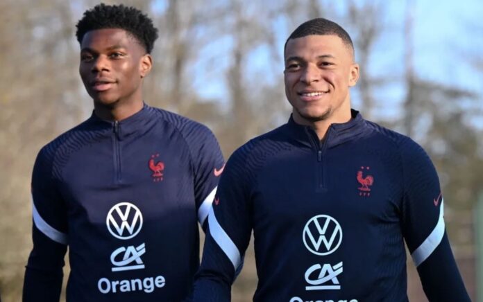 Aurelien Tchouameni og Kylian Mbappe