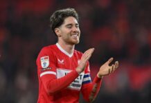 Leeds kaster seg inn i kappløpet om en av Championships beste midtbanespillere